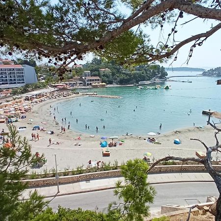 Apartman Katica Banjol Exterior foto