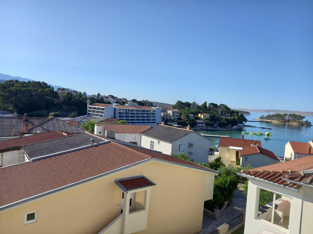 Apartman Katica Banjol Exterior foto